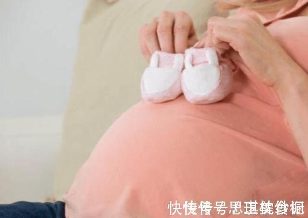 妈妈|宝宝聪不聪明,在妈妈肚子里就能看出来,这些表现你家胎宝有吗?