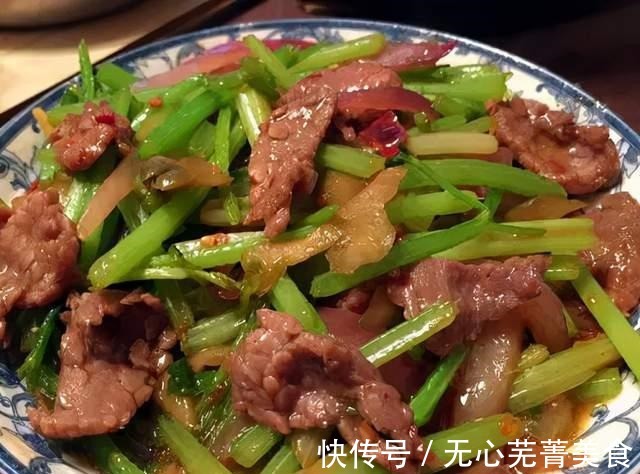 经典家常菜，荤素搭配才是最爱，这么炒菜营养又健康！