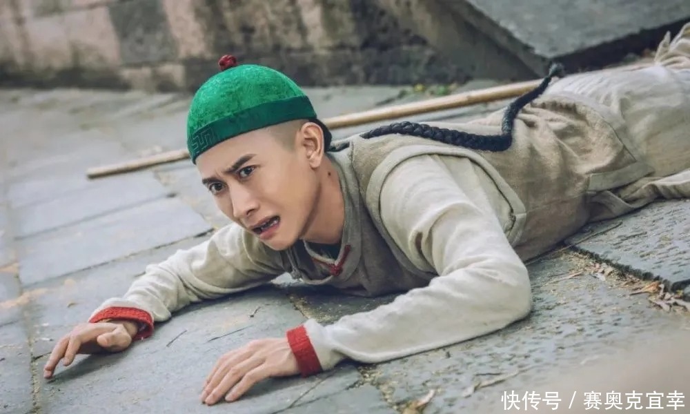 更深|鹿鼎记:韦小宝和康熙、陈近南之间感情如何?二者哪个更深?