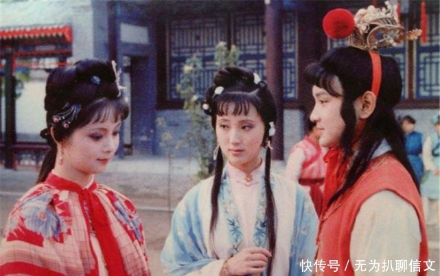  薛宝钗|为何林黛玉是林姑娘，薛宝钗却是宝姑娘？曹雪芹果真别有深意