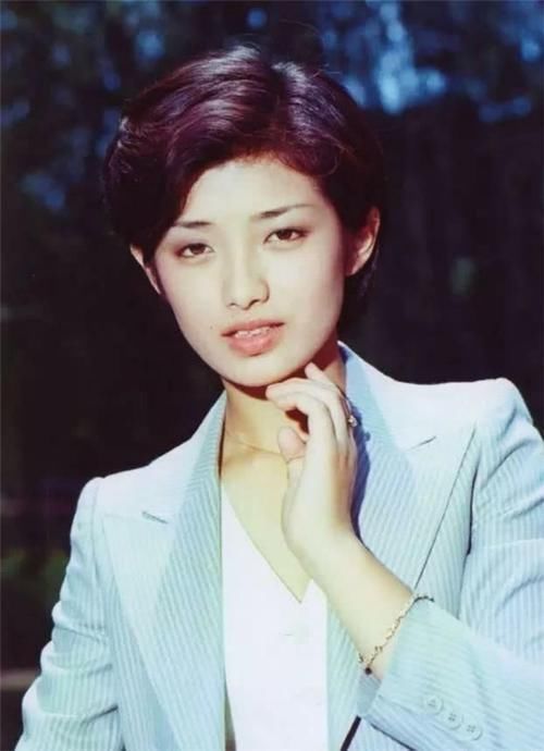 山口百惠有多爱唱歌 儿子接受采访 母亲边做饭边唱歌 生活规律 快资讯 山口百惠有多爱唱歌 儿子接受采访 母亲边做饭边唱歌 生活规律 快资讯