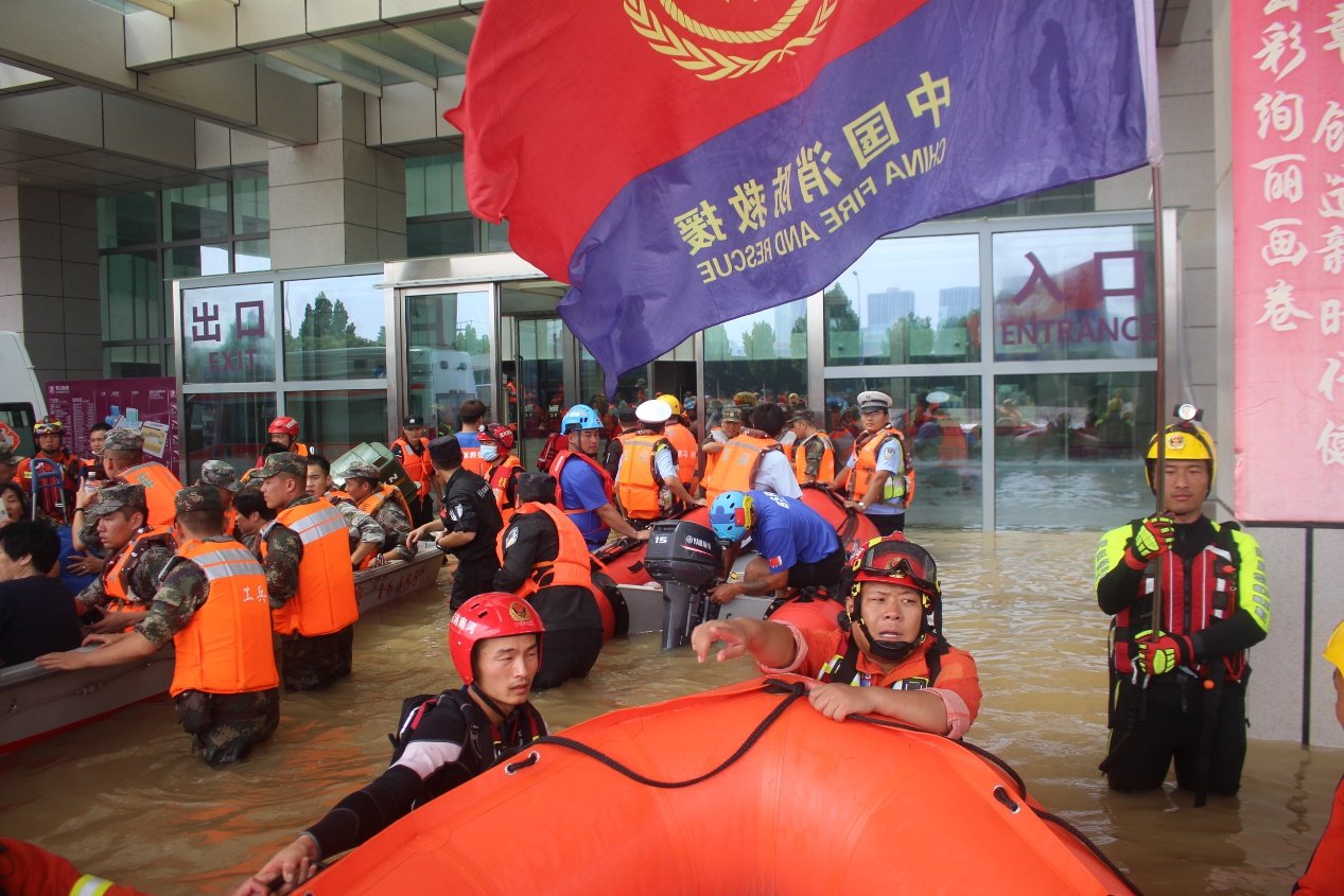 舟艇|河南消防救援总队营救被困人员2万多名