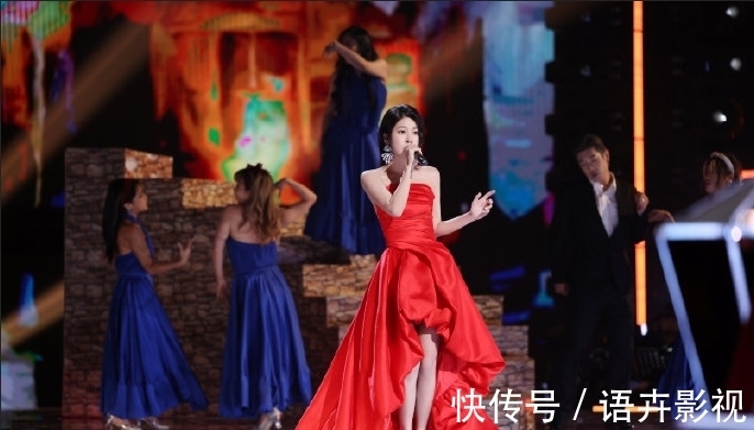 亞軍|《中國(guó)好聲音》巔峰之夜,伍珂玥獲得冠軍,王靖雯拿下亞軍