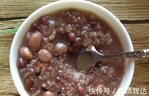 花生红枣粥|产妇坐月子，这几种粥可以多吃，不仅能下奶，还有益于产后恢复