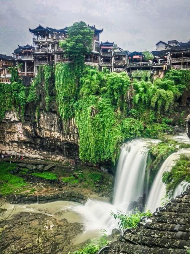 江南烟雨|25个适合一个人小住的安静古镇，累了就去走一走