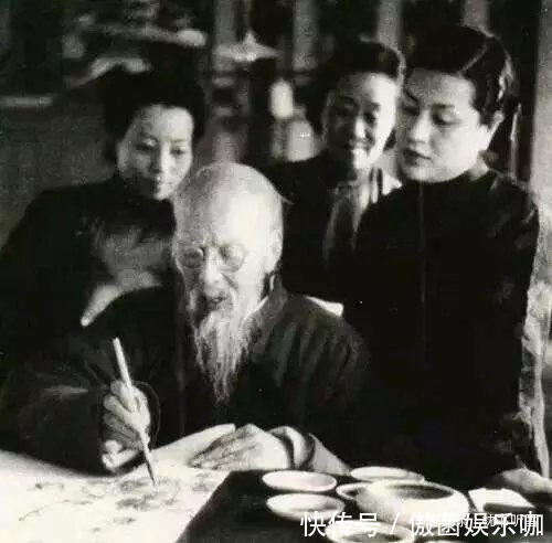 老舍&齐白石的8段情史告诉女人:中年男人偏爱年轻女性,原因只有一个