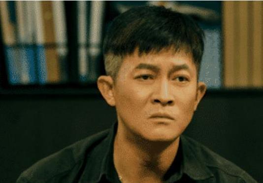 杨志刚|太刚了!杨志刚被淘汰后,扭头就在公司新戏中随意挑了个角色