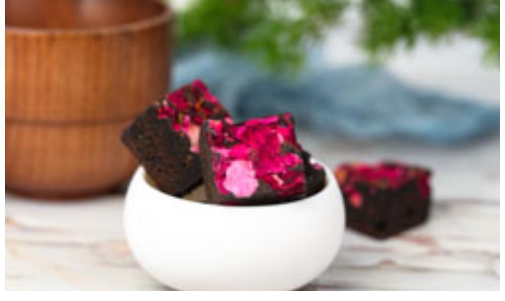 维生素d|骨质疏松的“加速器”被发现,并非小米,提醒:“2黑”尽量少吃