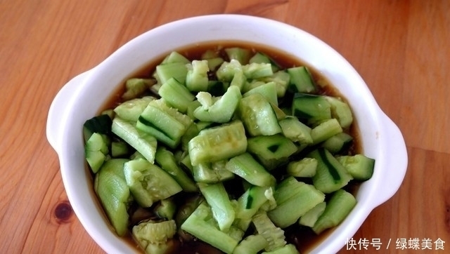 晒晒今天的午饭,30元做4道家常菜,清淡可口,比大鱼大肉受欢迎