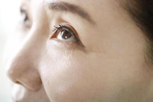 女人40岁就衰老？若常吃两物，或许多数女人连面霜都不需要了