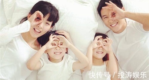 欣儿妈|姐姐第一次见到龙凤胎弟弟妹妹,网友:隔着屏幕都感受到了喜悦