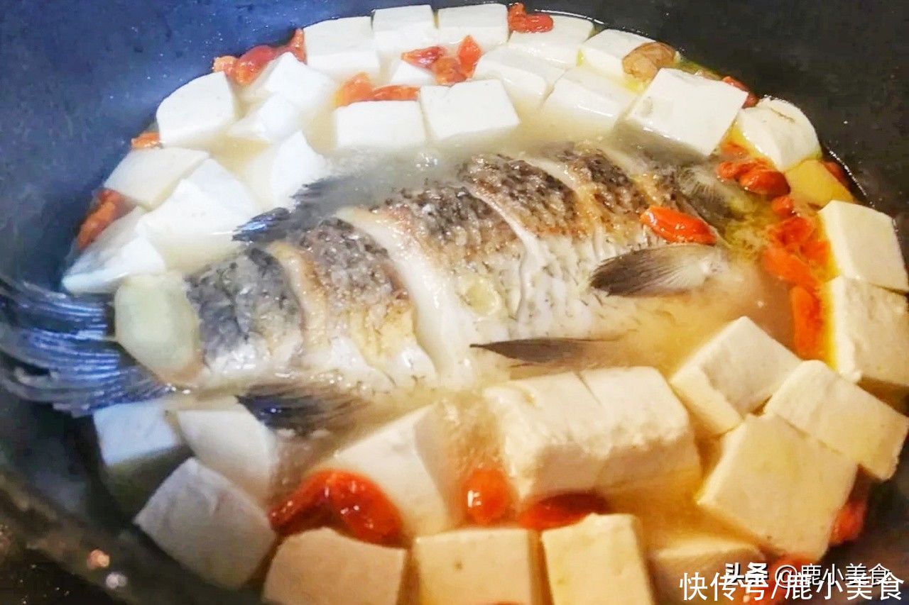 夏季多喝汤水好处多!分享8道营养汤做法,清热解暑,强体少生病