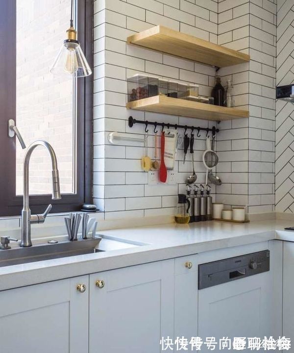 空间|他120㎡家,一进门玄关就把我吸引,全屋空间极致利用,真的很巧妙