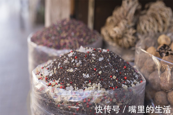 红枣|月经量慢慢减少别焦虑,常喝3种水,多做1件事,子宫悄悄好