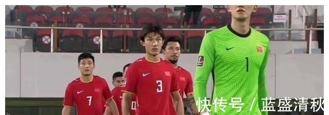 韦爵爷|国足真一点意识和斗志没有几乎全场的球权都是被日本队抢到!