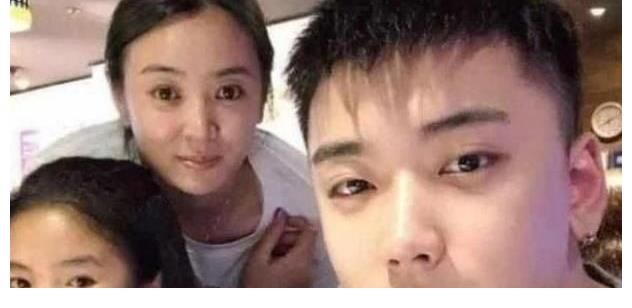 她是《變形計(jì)》最幸運(yùn)的女孩，被稱為小楊丞琳，今被寵成公主