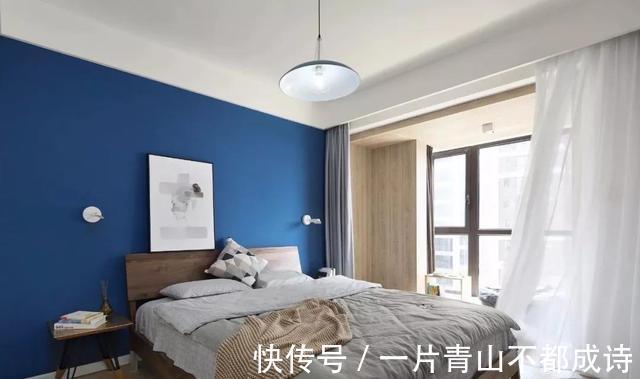 利用率|越来越多人舍弃“装饰型”电视墙,学她家打一排柜子,真的超实用