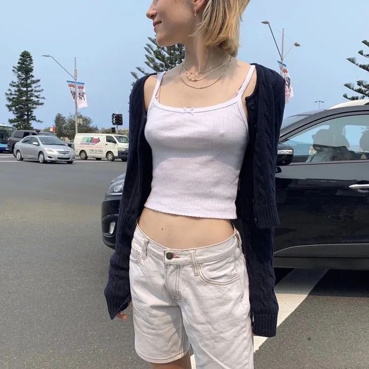 bm|成千上万的女生在三里屯做BM女孩