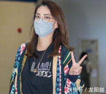 杜华|杜华扛不住压力退出浪姐？节目组专门请来霍汶希，这次节目严格了