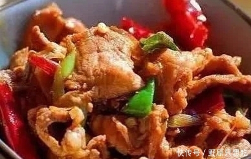 让你欲罢不能的下饭菜，简单一炒一拌，酸辣开胃，解馋身体健！