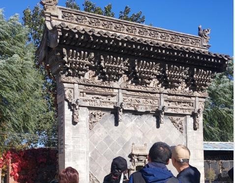 顺益|「顺益兴四合院背后的匠人」第一期拜访张毅培先生砖雕工作室