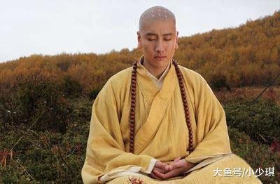 无量天尊$千古绝对! 上联 和尚念经, 口念阿弥陀佛, 下联经典到爆!