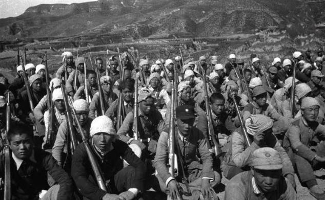 投降|日本宣布投降后,八路军还剩多少军事力量?这一数字让人不敢相信