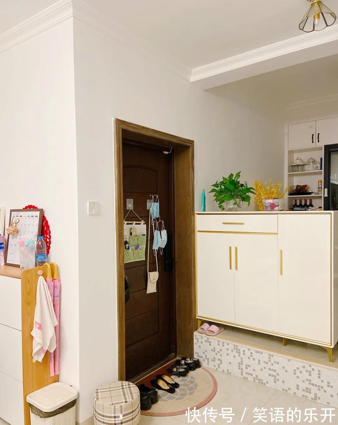 天花板|终于入住新家了,全屋不造型,天花板只做石膏线,温馨又舒适