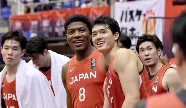日本男篮|亚洲杯延期！中国男篮就地解散条件清晰，多准备一年，有利有弊