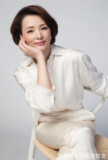 马凡舒|央视新任一姐,仅26岁就战胜董卿和李红,颜值担当,美若仙女