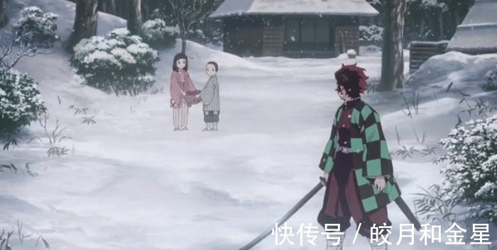 祢豆子|当炭治郎兄妹互换会成啥样祢豆子变身金刚芭比,炭治郎稳坐肩膀