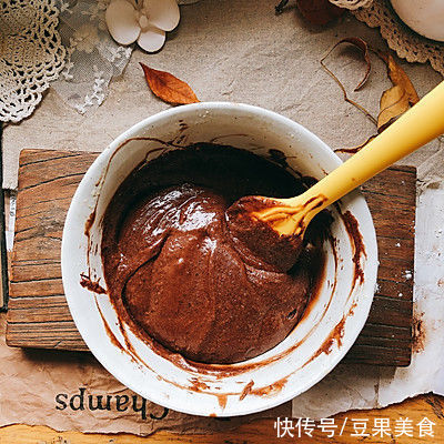 「万无一失」巧克力熔岩蛋糕