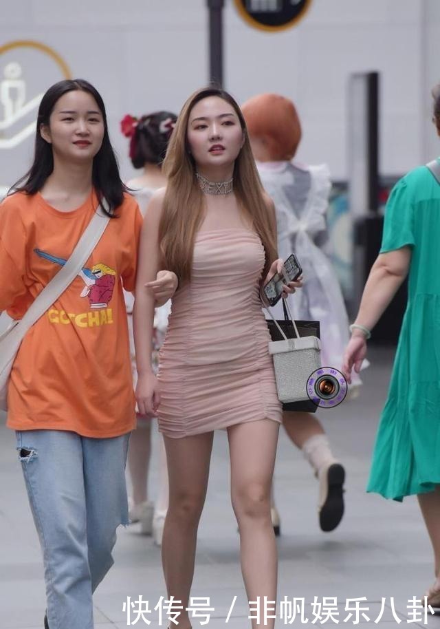 驼色|连衣裙让你美爆街头,拥有了气质与优雅,带来唯美气质