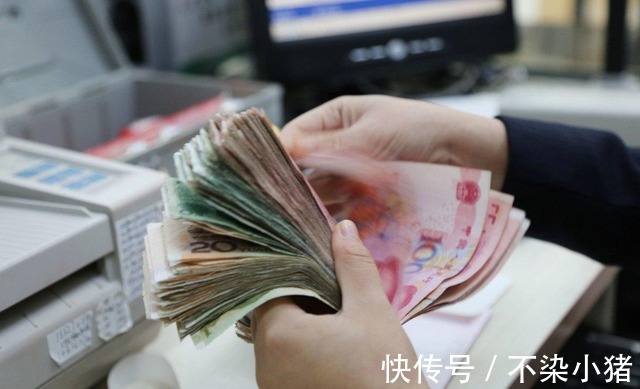 等额本金|82万房贷,30年要多少利息,银行员工多数人的钱都打水漂了