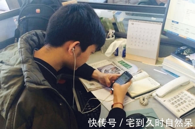 透露|手机要到实体店买，还是网购好？工作人员透露，很多人都搞错了
