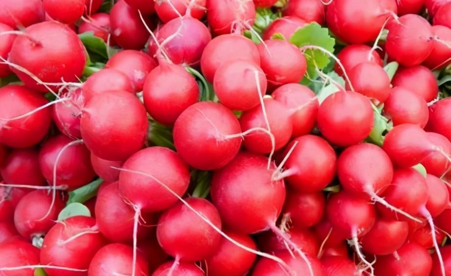 萝卜缨子|每天晚上坚持吃3种食物,营养丰富,延缓衰老,好吃也不贵!