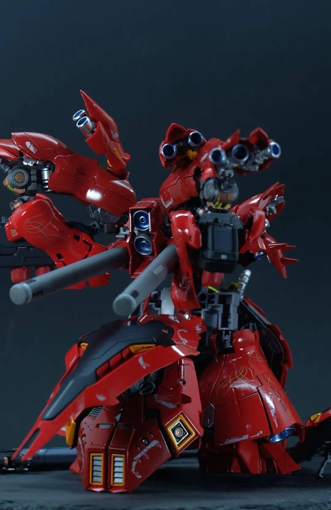 创形者|这组合有意思!亚尔斯核心高达+仿夜莺装甲