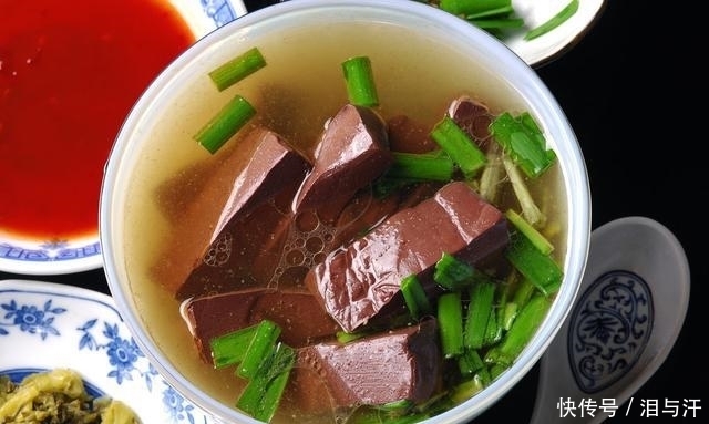 食物|小小猪血作用大,吃时切记避开这几样食物,这么吃才好哦!
