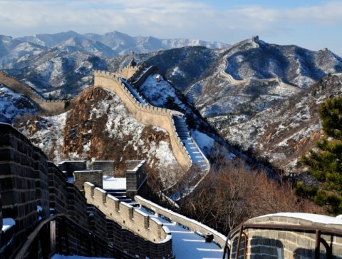 北京龙庆峡景区可赏冰灯 初四前的预约人数均已达上限