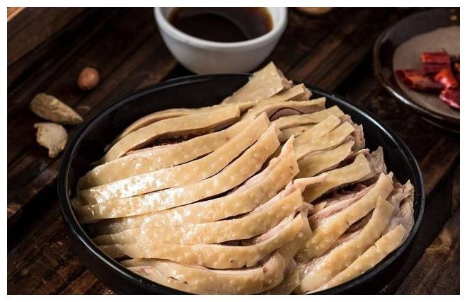 减肥|减肥并不是不吃任何东西，蛋与肉必不可少，吃得好才有力气瘦下去