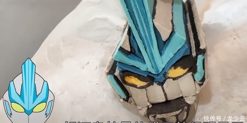 秋刀|甜品师将奥特曼做成饼干,到底是哪一步没跟上?成品绝了