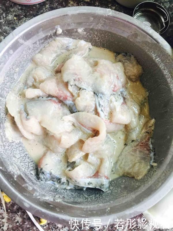 鱼腥味|不管炖什么鱼，千万不要放这2种调料，否则鱼腥味重太难吃！
