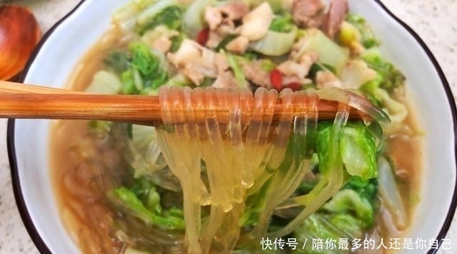 孩子|霍启刚晒孩子吃饭照片火了!网友赞叹:这才是真正的豪门“富养”!