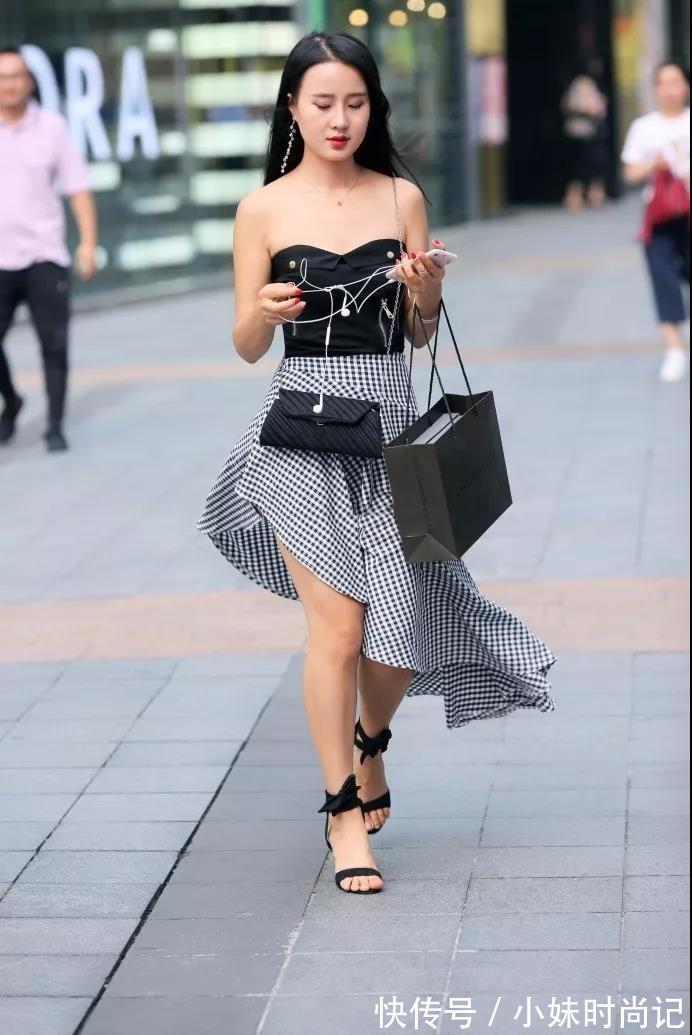 时尚女 街拍路人,造型独特的大胆穿搭参考,让你秒变时尚女魔头