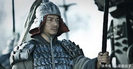 人人|韩信被贬为淮阴侯,人人疏远,樊哙却对他磕头事后才知真高明