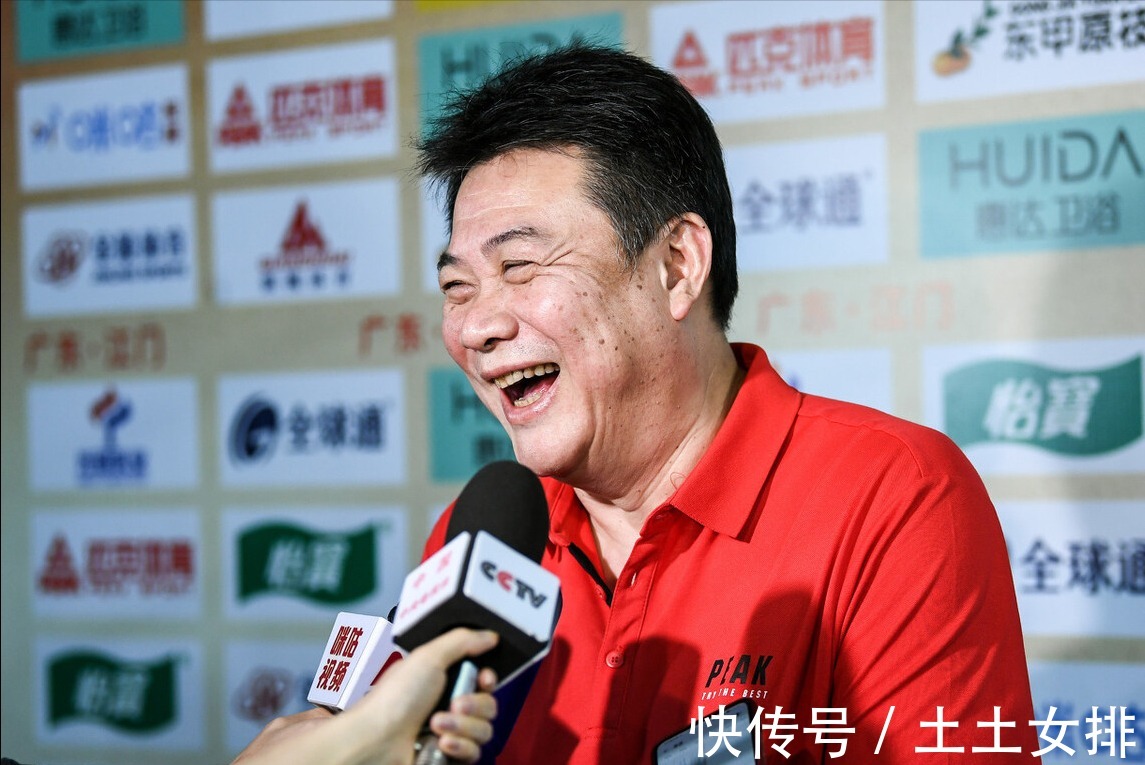 江苏女排|为什么上海女排引进两大奥运MVP,却败给青年军主导的江苏女排?