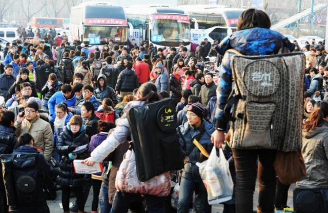 李荣浩|学渣美术生给明星偶像画像,画风清奇不忍直视,网友:黑粉实锤