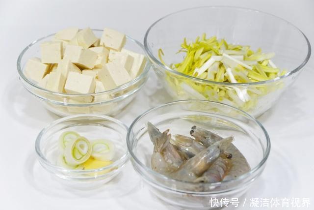 碘缺乏|父母都不高,孩子就长不了1米8多亏常吃“它”,个子15岁就1米8