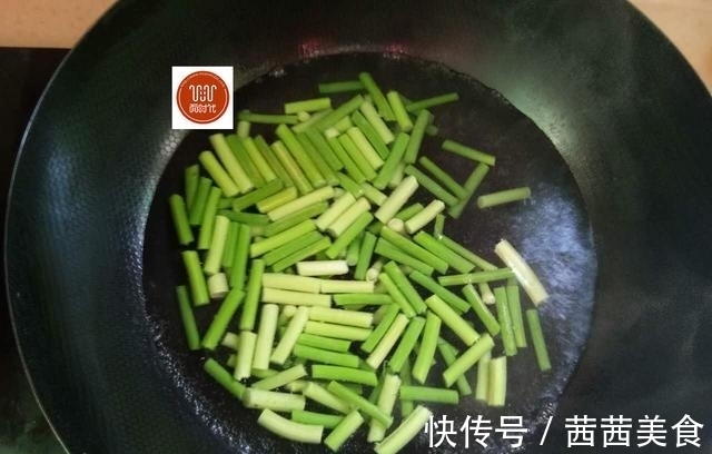 鸡蛋不一样的做法，太好吃了，你一定没试过，孩子超喜欢！