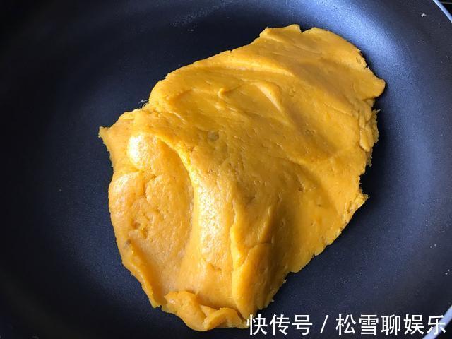 植物油|冬天做点红薯芝麻饼,当早餐零食都不错,软糯香甜又营养
